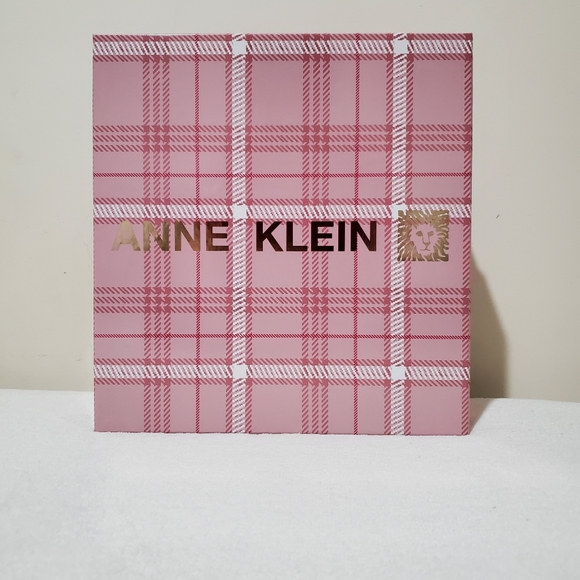 Anne Klein Gift Set Zip Top Crossbody, Curved Zip Wallet, Hand Sanitizer Holder - Picture 7 of 8